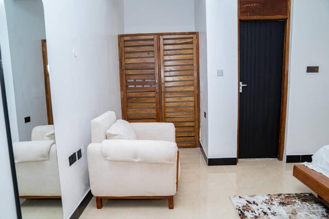 Unit Number 1 Apartment Nkunjila Exterior photo